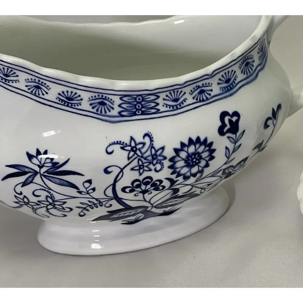 Vtg J & G Meakin England Gravy Boat 8